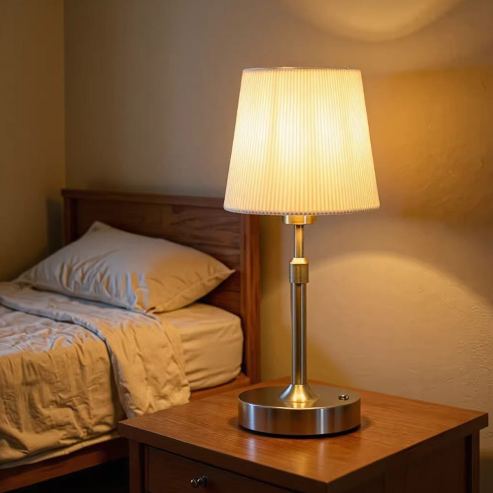 Niva | Rechargeable Nordic Telescopic Fabric Table Lamp