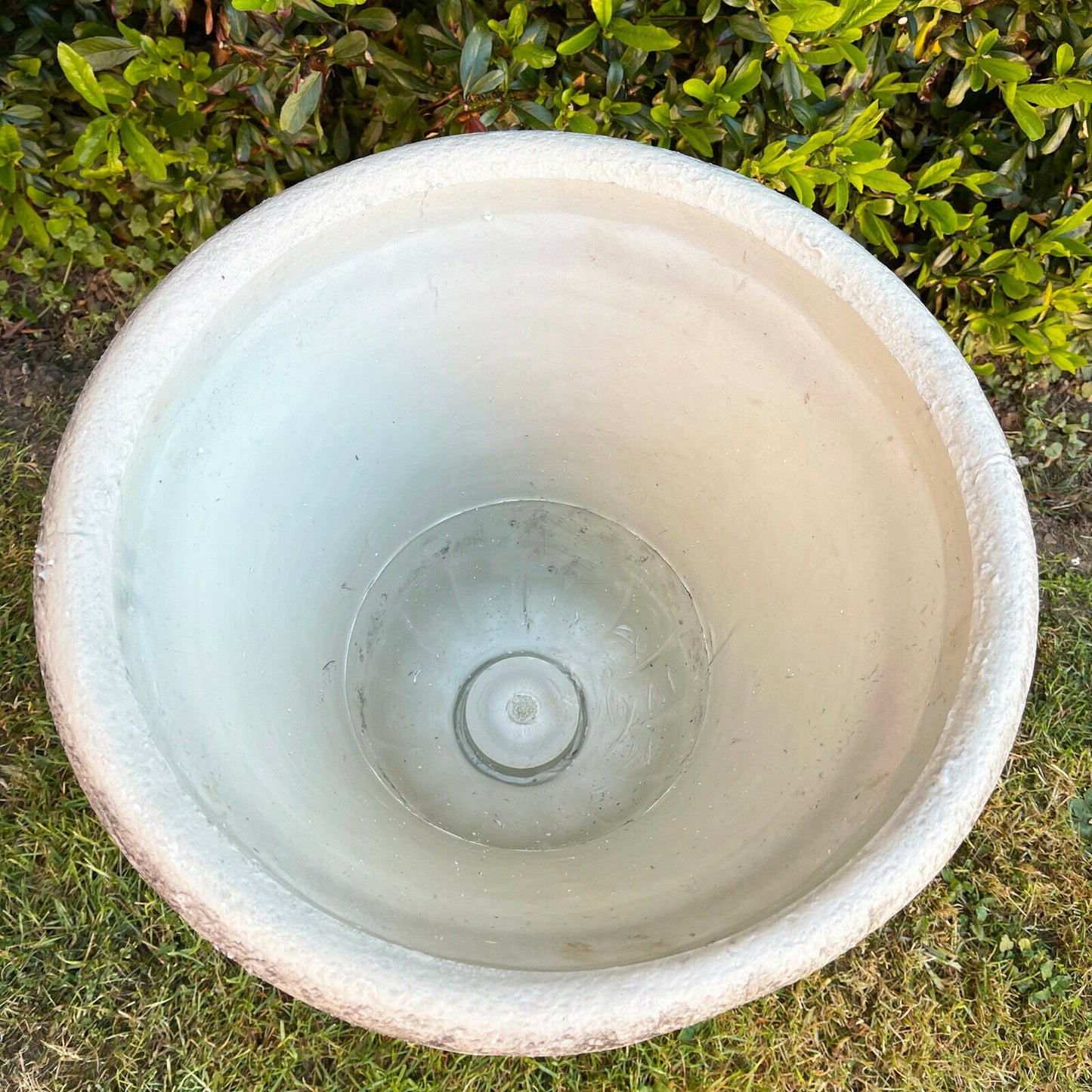 Eldran | Stone Garden Planter