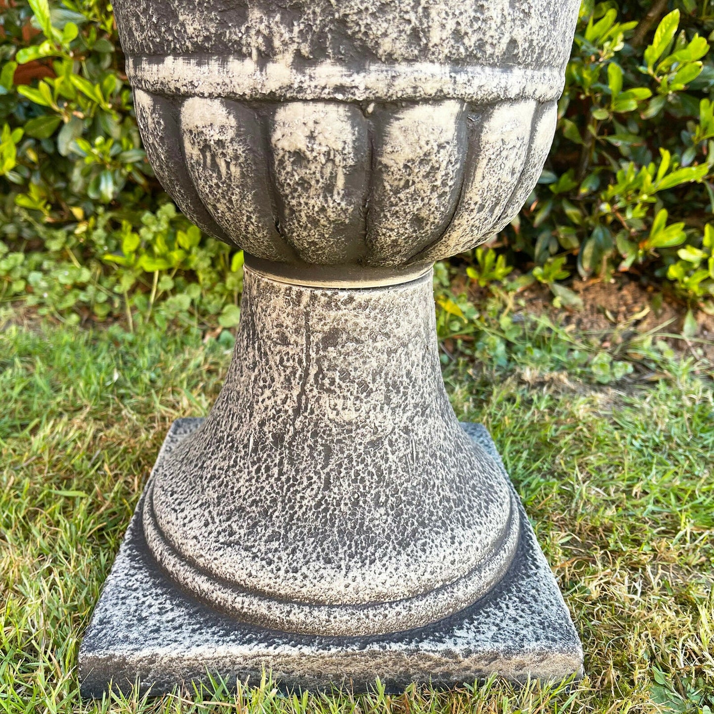 Eldran | Stone Garden Planter