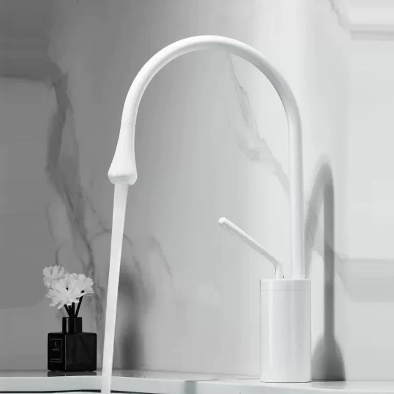 AquaTwist | Premium Bathroom Faucet – Rotating Spout Design for Modern Bathrooms