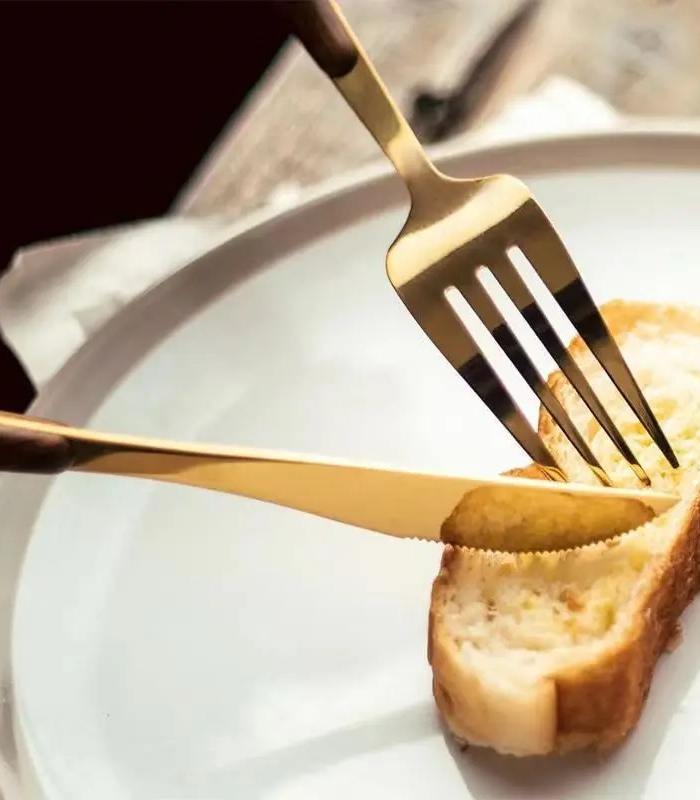 High-Quality Stainless Steel Cutlery with Wooden Accents