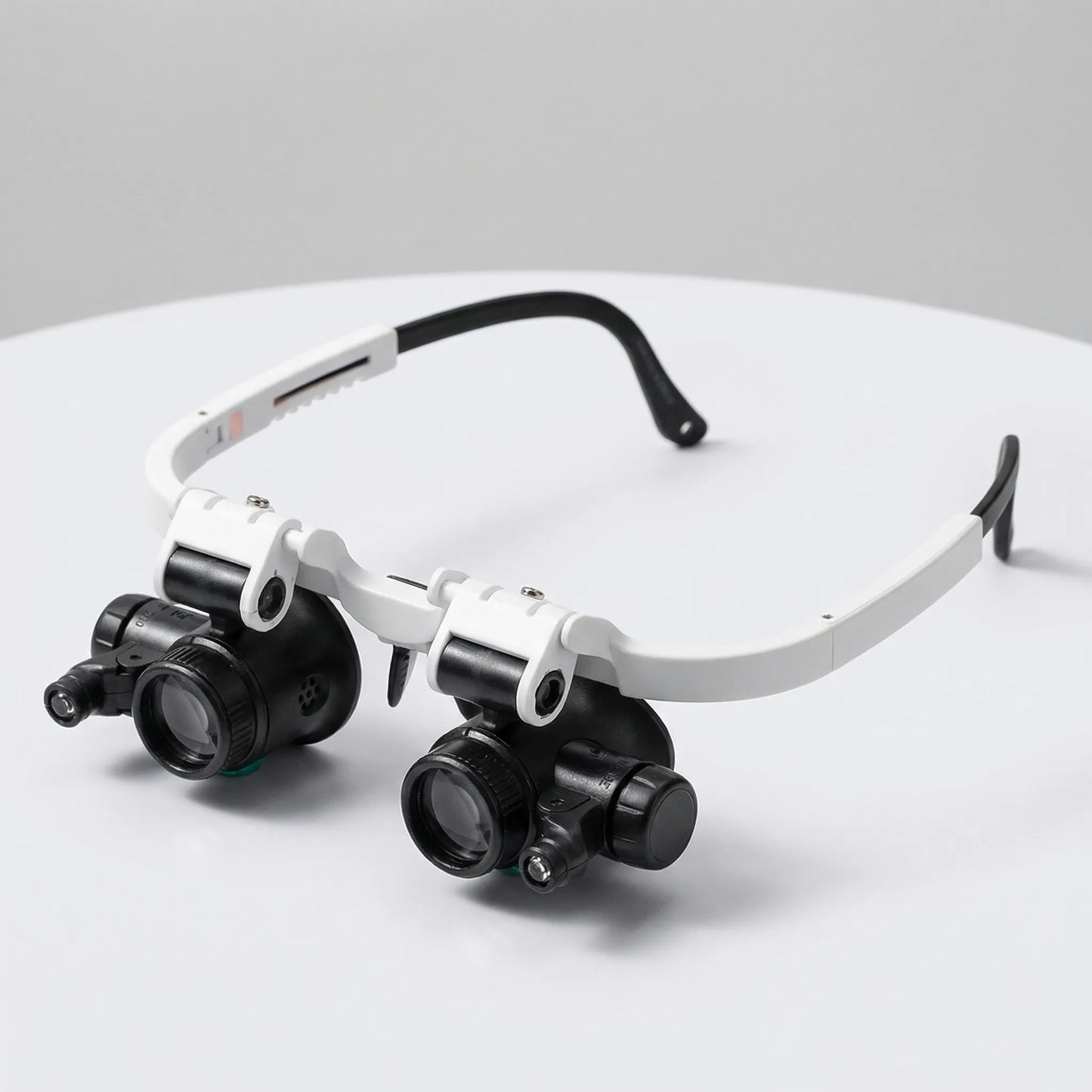 Lumivisor | LED Magnifying Glasses for Precision Work & Repair