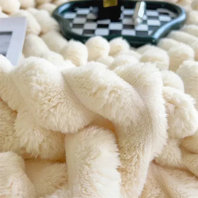 PlushSilk | Luxurious Throw Blanket – Warmth & Sophisticated Comfort