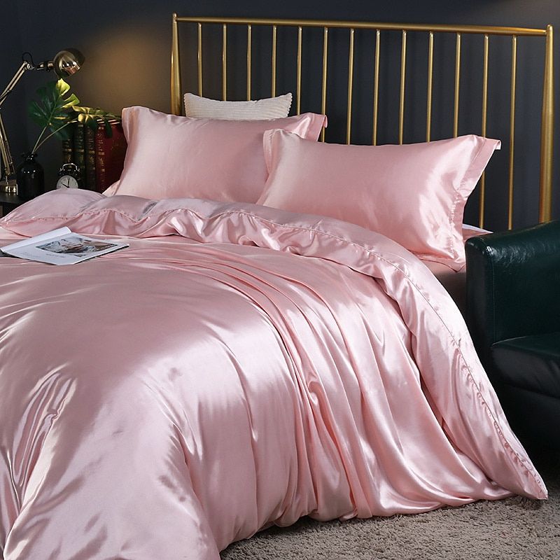 SilkPure | Bedding Set – Indulge in Luxurious Comfort for Restful Nights