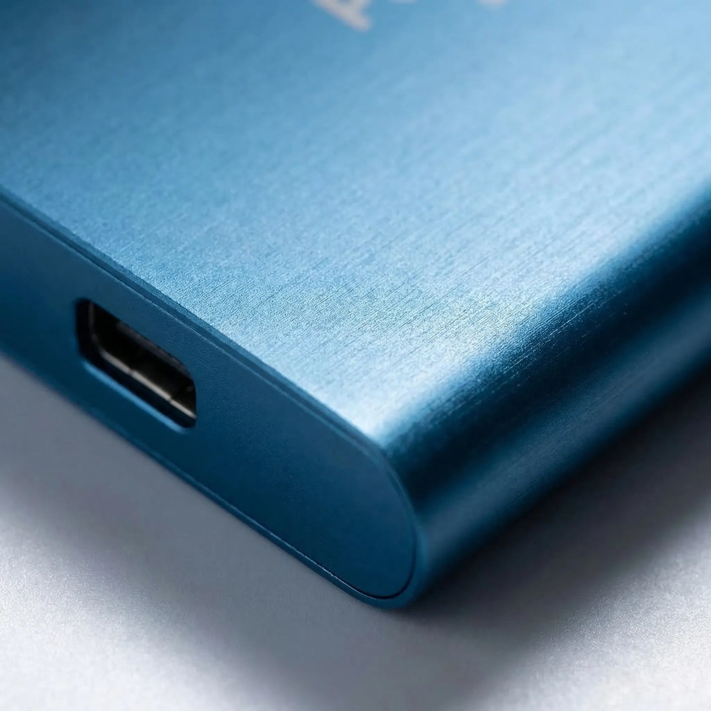 SwiftDrive | High-Performance Portable SSD – Fast, Lightweight & Easy to Carry